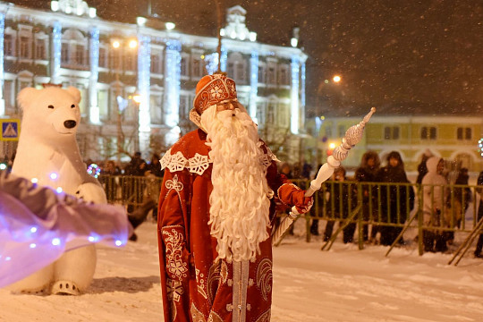 «Рождественская сказка в Вологде» начнется с зажжения огней на главной елке города